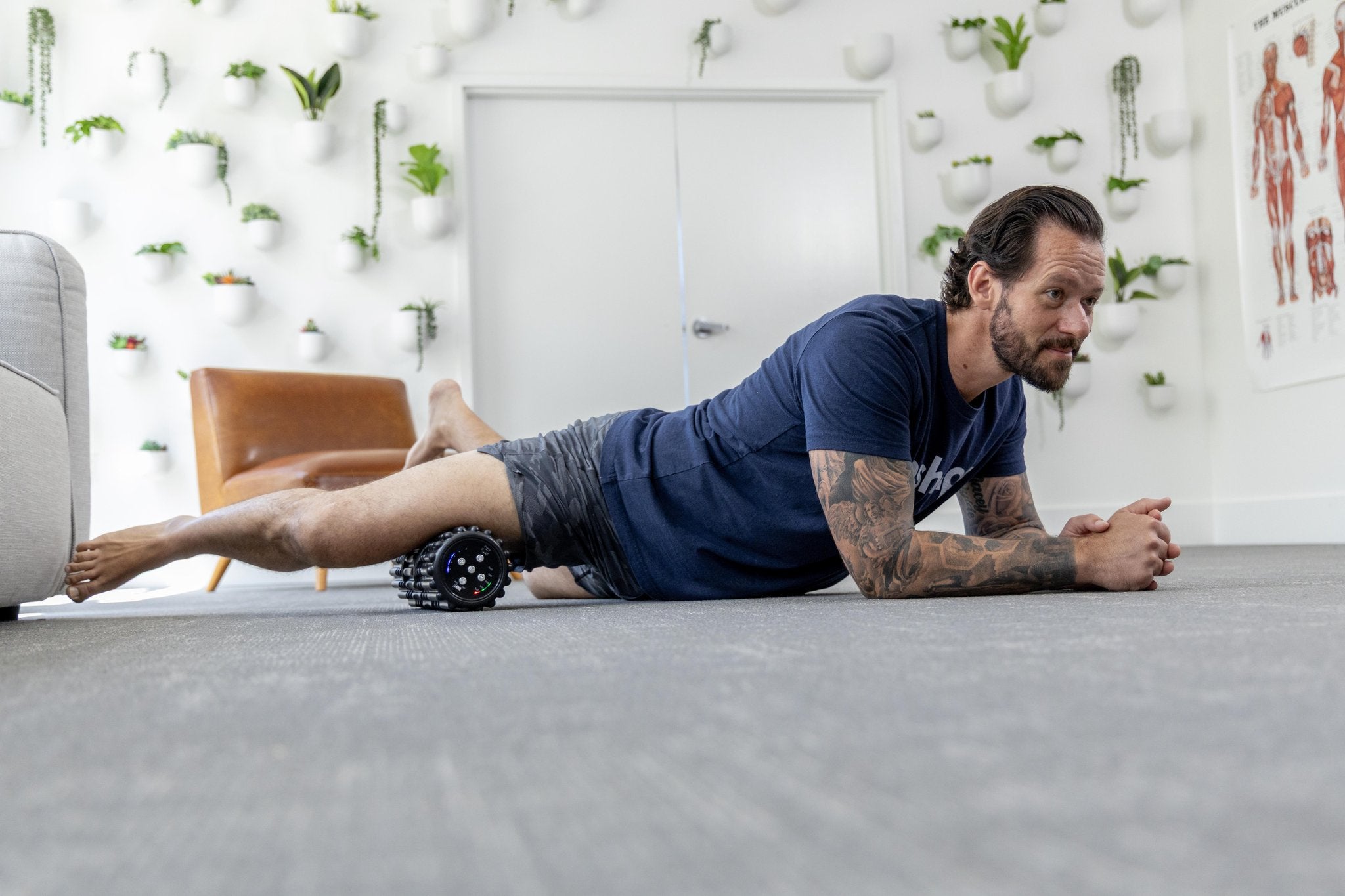 WeRoll vibrating foam roller with five vibration levels