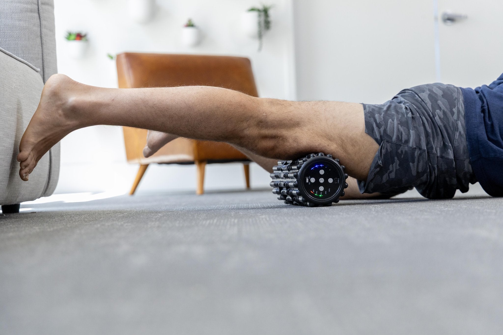 WeRoll vibrating foam roller with five vibration levels